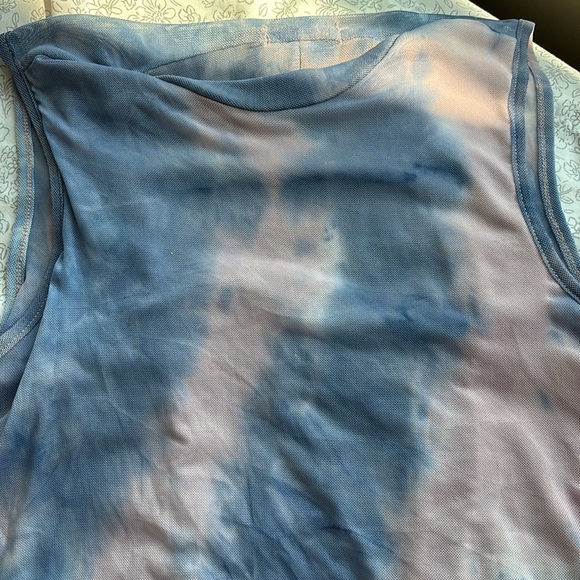 Mesh lined top - Picture 2 of 3